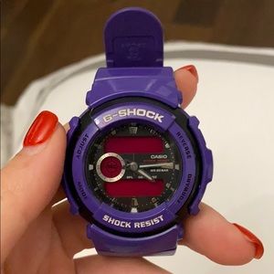 purple casio